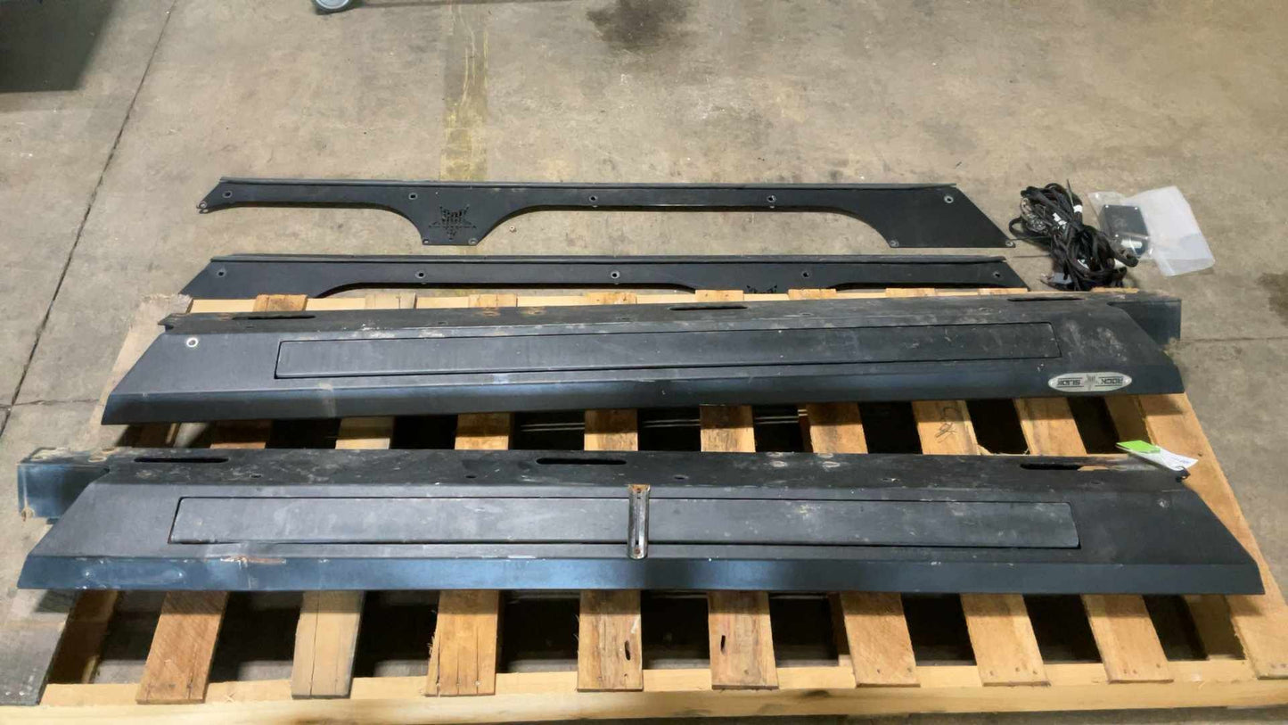 2007-2018 Jeep Wrangler JKU Rockslide Aftermarket Power Rock Sliders 167754