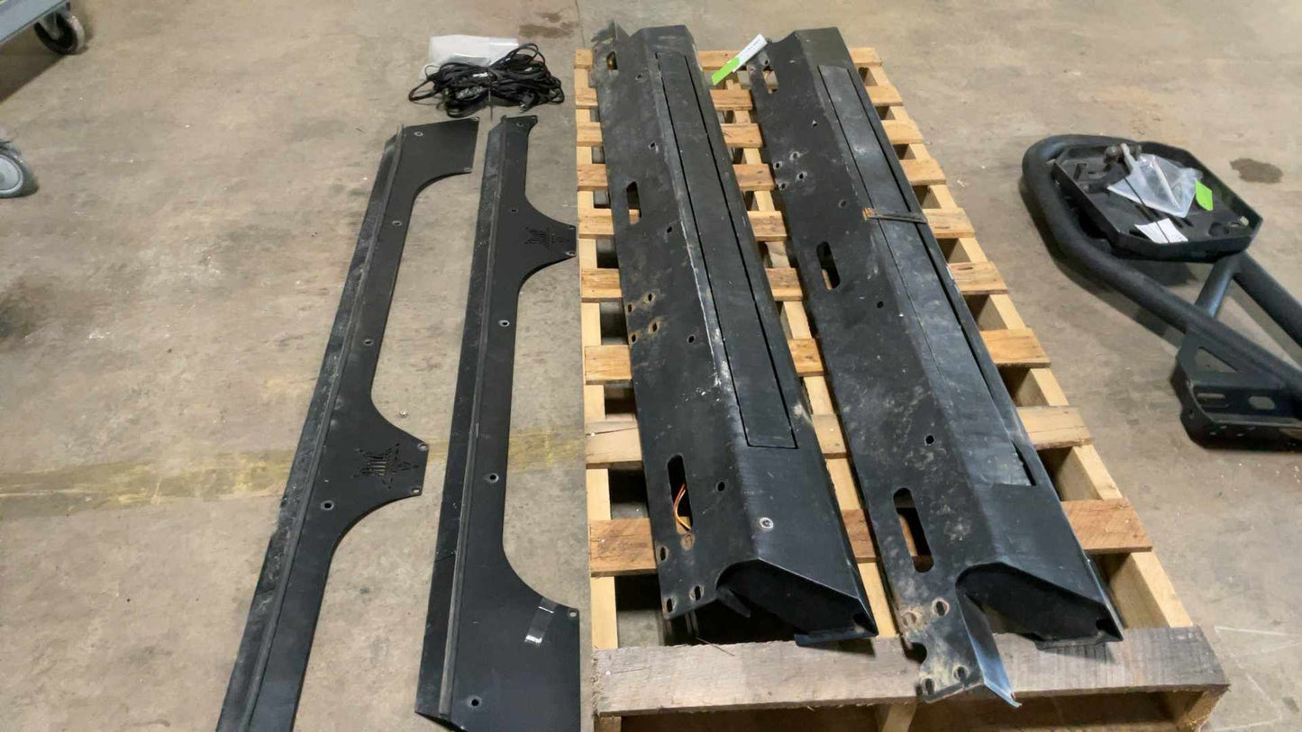 2007-2018 Jeep Wrangler JKU Rockslide Aftermarket Power Rock Sliders 167754