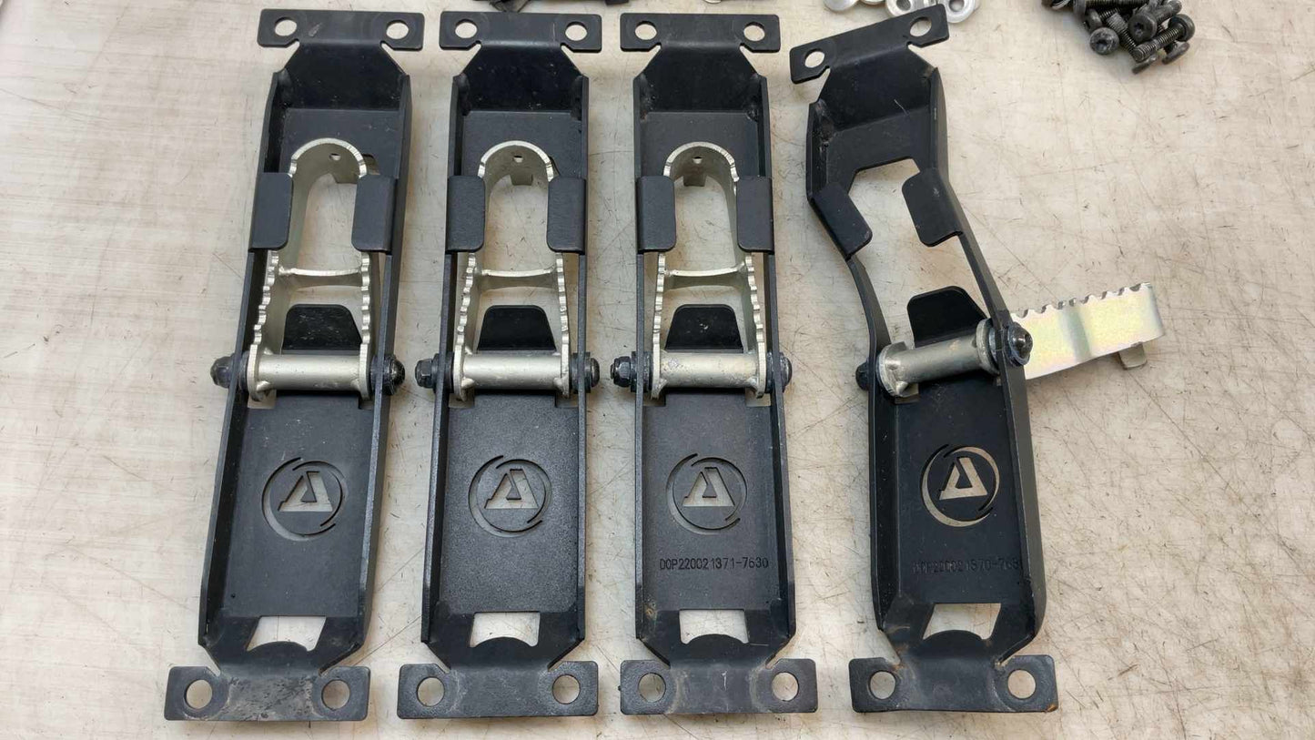 2007-2018 Jeep Wrangler Door Hinge Steps 171766