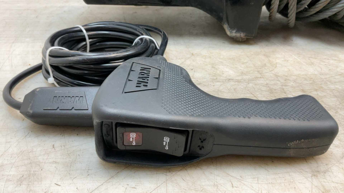 WARN 9.5cti Winch w/ Cable & Controller 124447