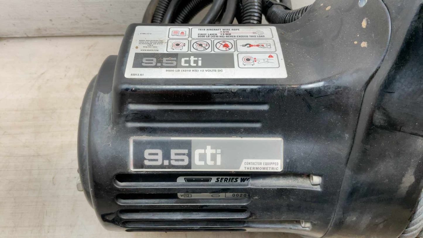 WARN 9.5cti Winch w/ Cable & Controller 124447
