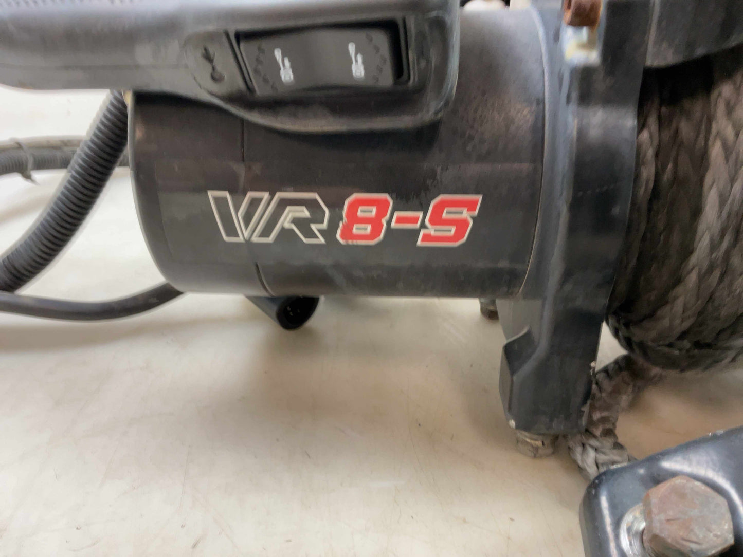8,000lb WARN Winch VR 8-S 155659