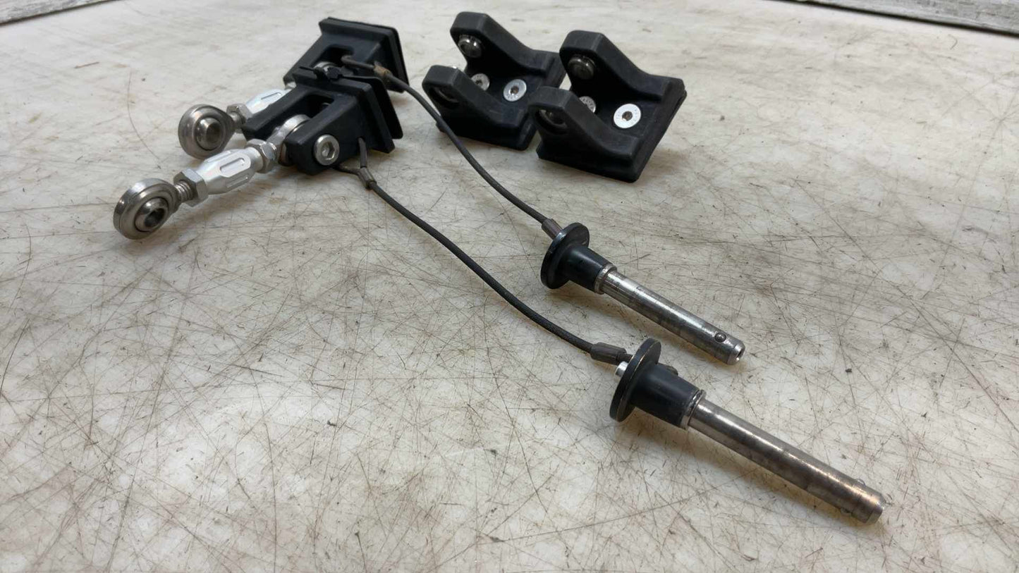 2007-2018 Jeep Wrangler Aftermarket Hood Latches 176722