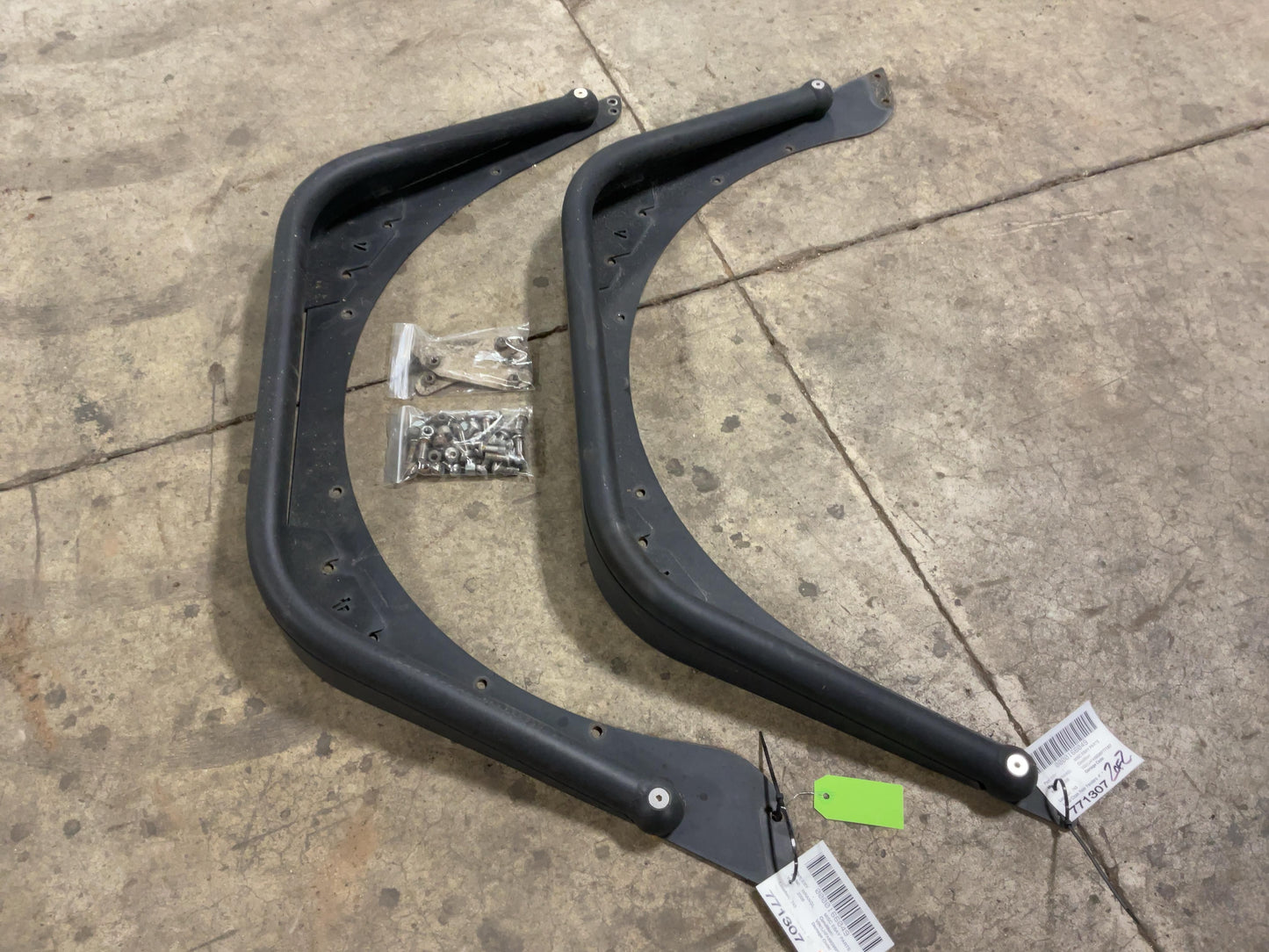 1997-2006 Jeep Wrangler TJ Metal Cloak 4" Rear Fenders 166049