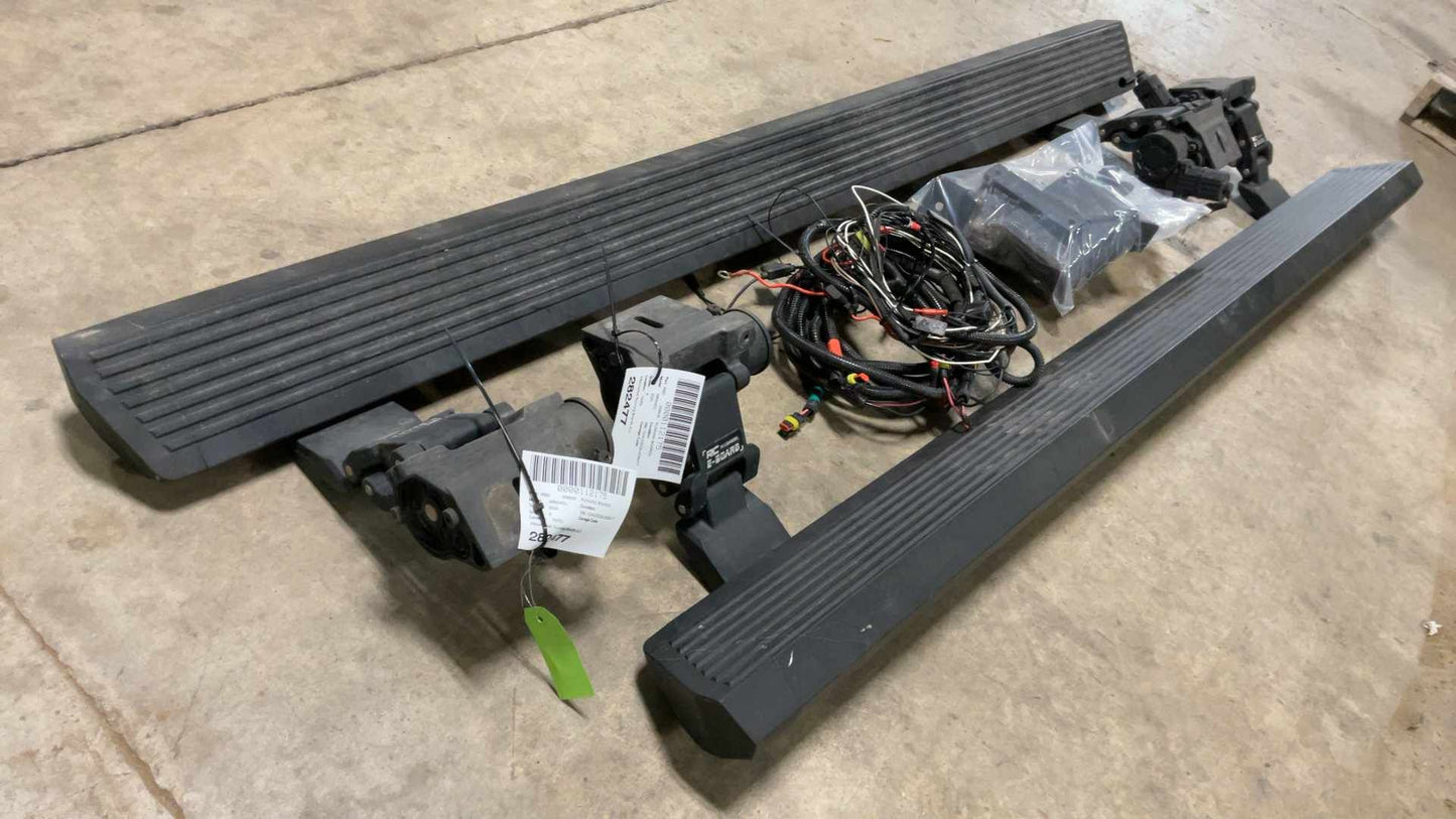 2018-2025 Jeep Wrangler JLU 4 Door Aftermarket RC Power Drop Steps 112175