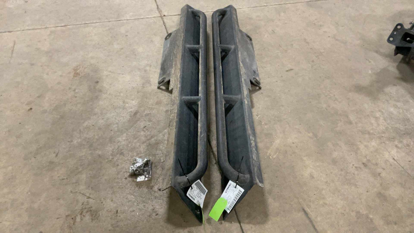 1997-2006 Jeep Wrangler Aftermarket Side Guards 136585