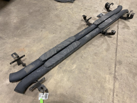 2020-2025 Jeep Gladiator Aftermarket Running Boards 59951