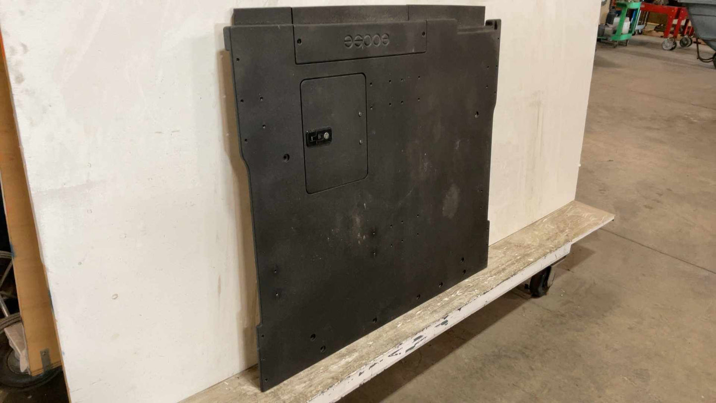 2007-2018 Jeep Wrangler Aftermarket Goose Lockable Floor (No Key) 177033
